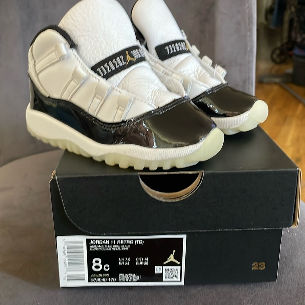 Jordan retro 11